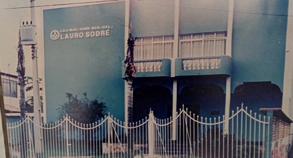 Fachada da Loja Maçônica General Lauro Sodré 1392