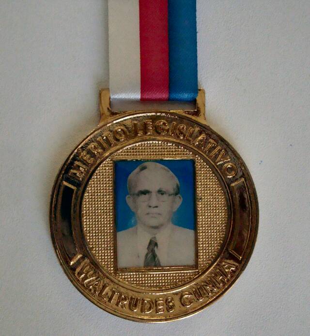 Medalha Mérito Maçônico Legislativo Waltrudes Cunha - frente